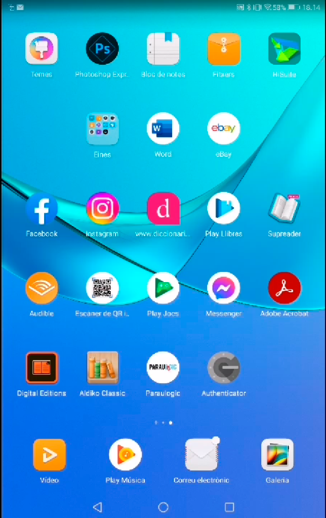 Aparença de la pantalla del mòbil sense organitzar-ne els icones.